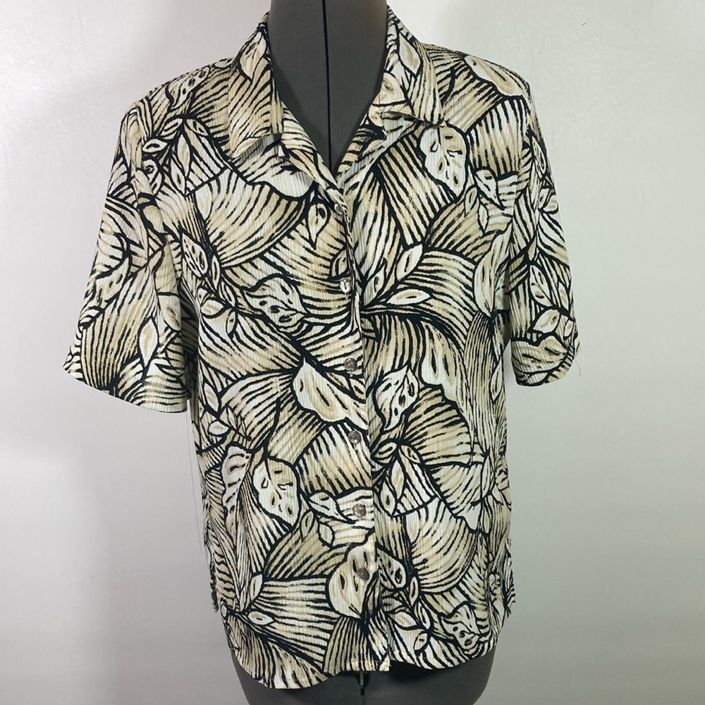 Allison Daley Top/Blouse Women Size 8P Black White & Tan Button Front